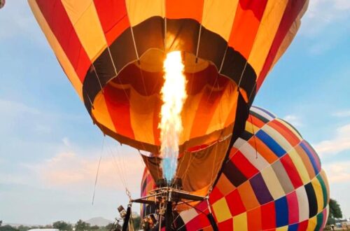 gregor-podgorski | Taking a Sunrise Balloon Flight Over the Desert