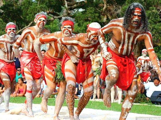 Experiencing a Traditional Aboriginal Dancing Event