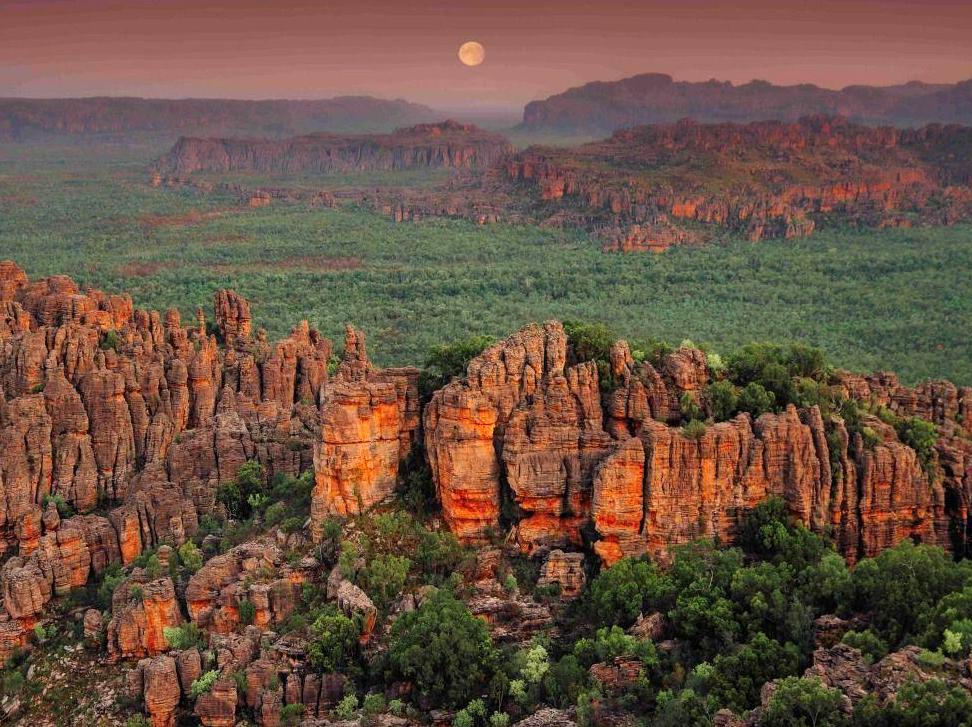 Thrilling Outdoor Adventures in Kakadu at Gagudju